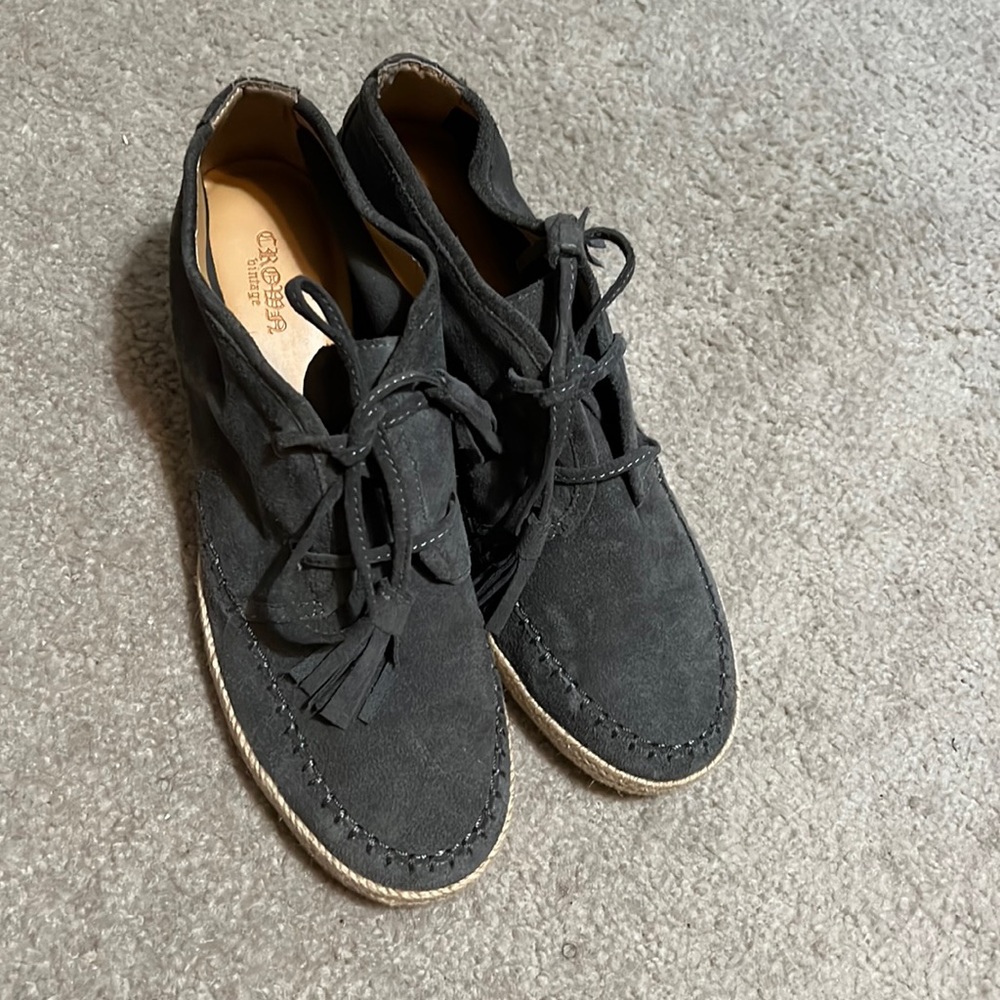 Slightly worn Crown Vintage wedge bootie, gray suede.  Size 10.